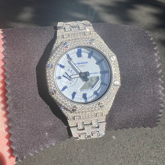 Full White Face VVS1 Casio Oak